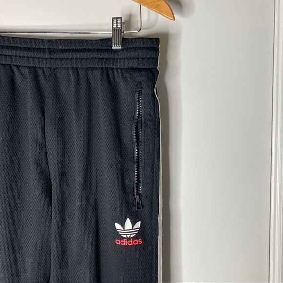 Adidas Suit - Picture 6 of 9